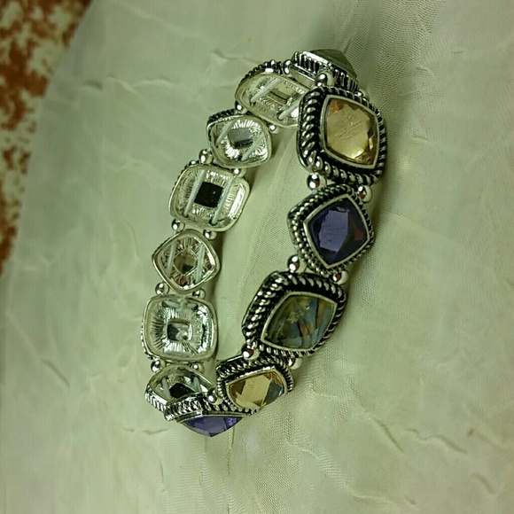 Bracelet Silver tone .5" wide Purple, AbaloneSilver Tone Abalone Look Stretch - Picture 4 of 8